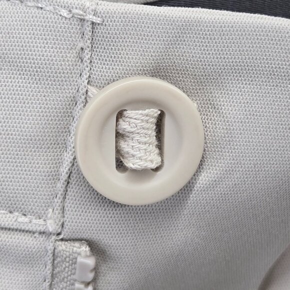 NWT TAHOE RIVER OUTFITTERS (TRO) SILVER LINING WICKING WALKING SHORTS SIZE 40 - Picture 5 of 13